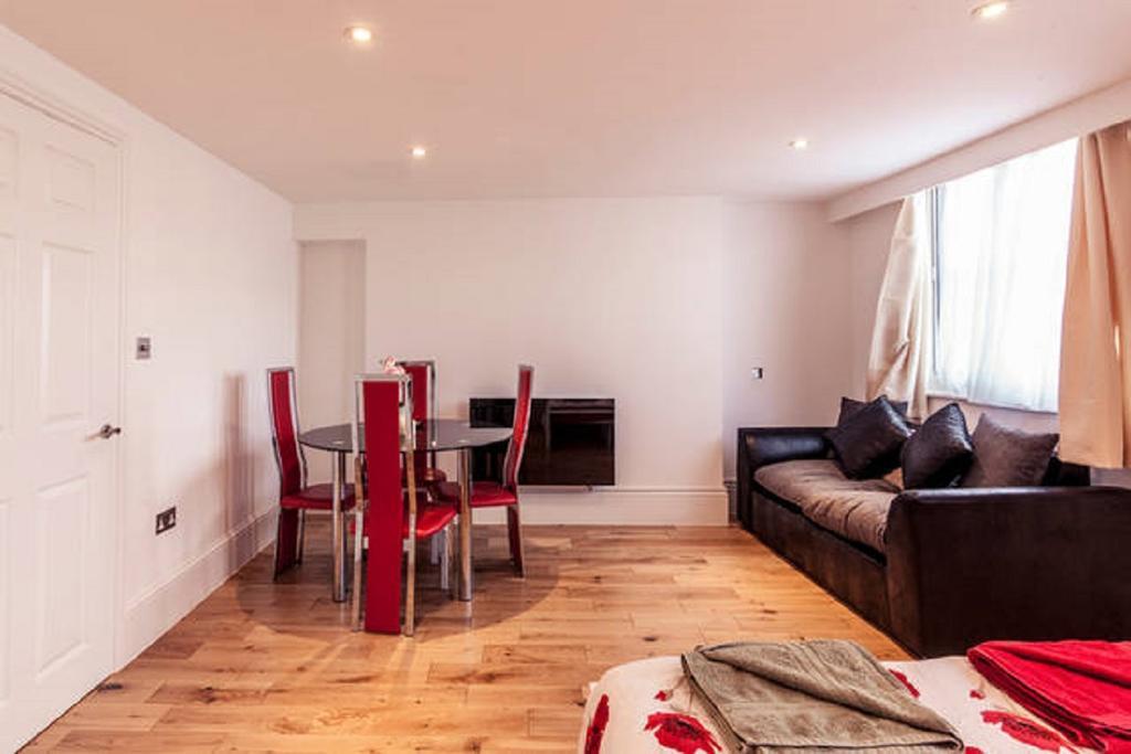 Baker Street Apartments Лондон Экстерьер фото